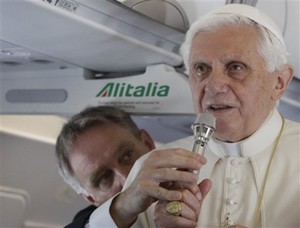 Pope answers questions on plane to Scotland.jpg